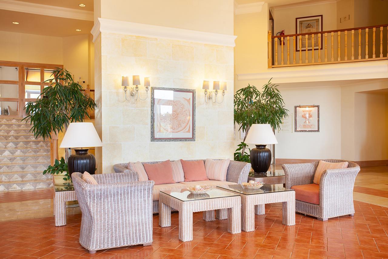 Apartahotel Grupotel Macarella &