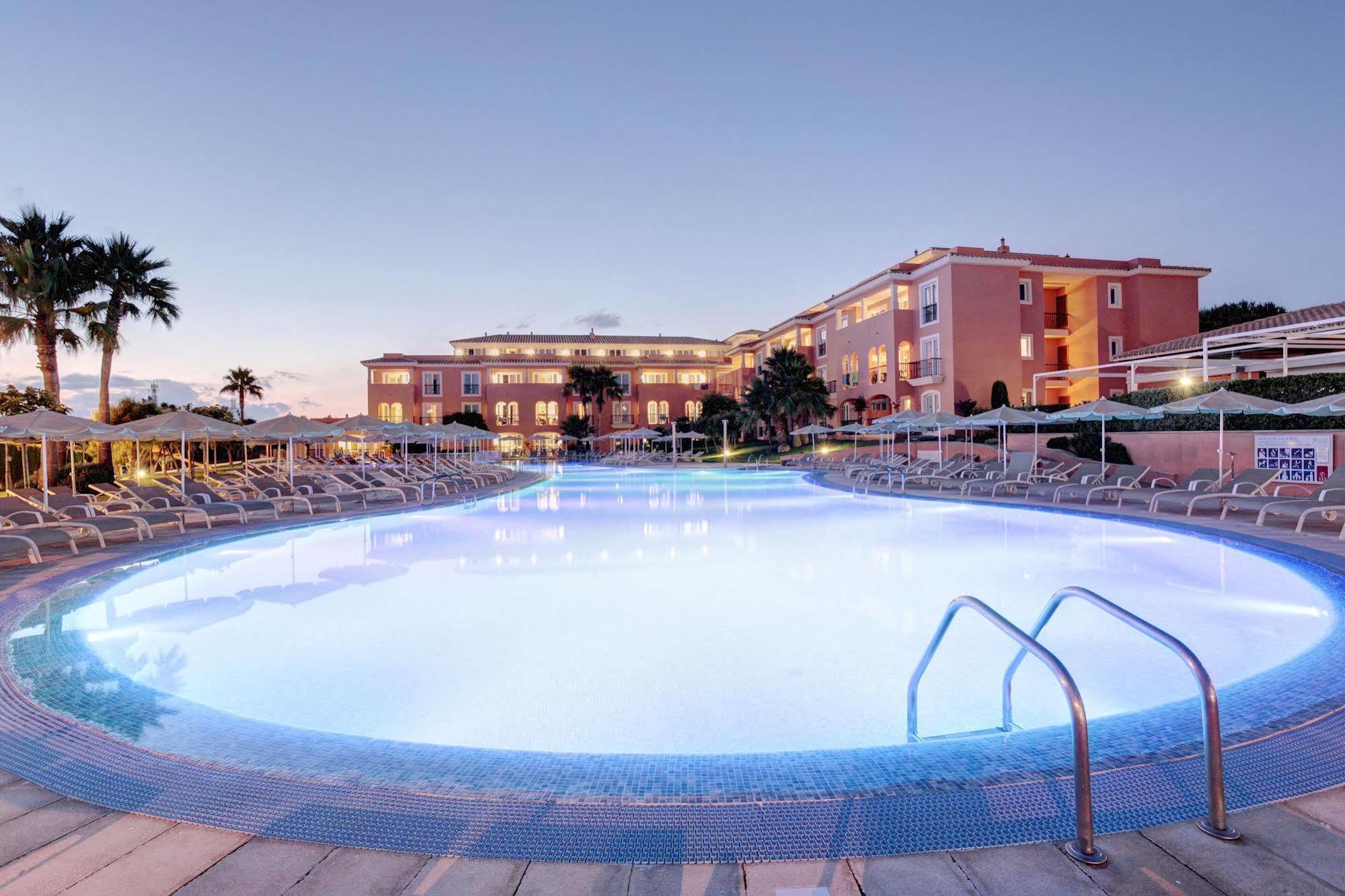 Grupotel Macarella & Apartahotel 4*